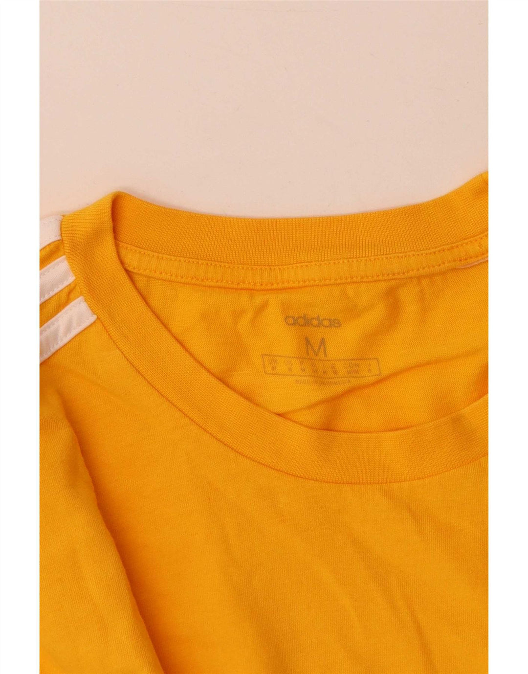 Adidas - Camiseta para mujer (talla 40), color amarillo mediano