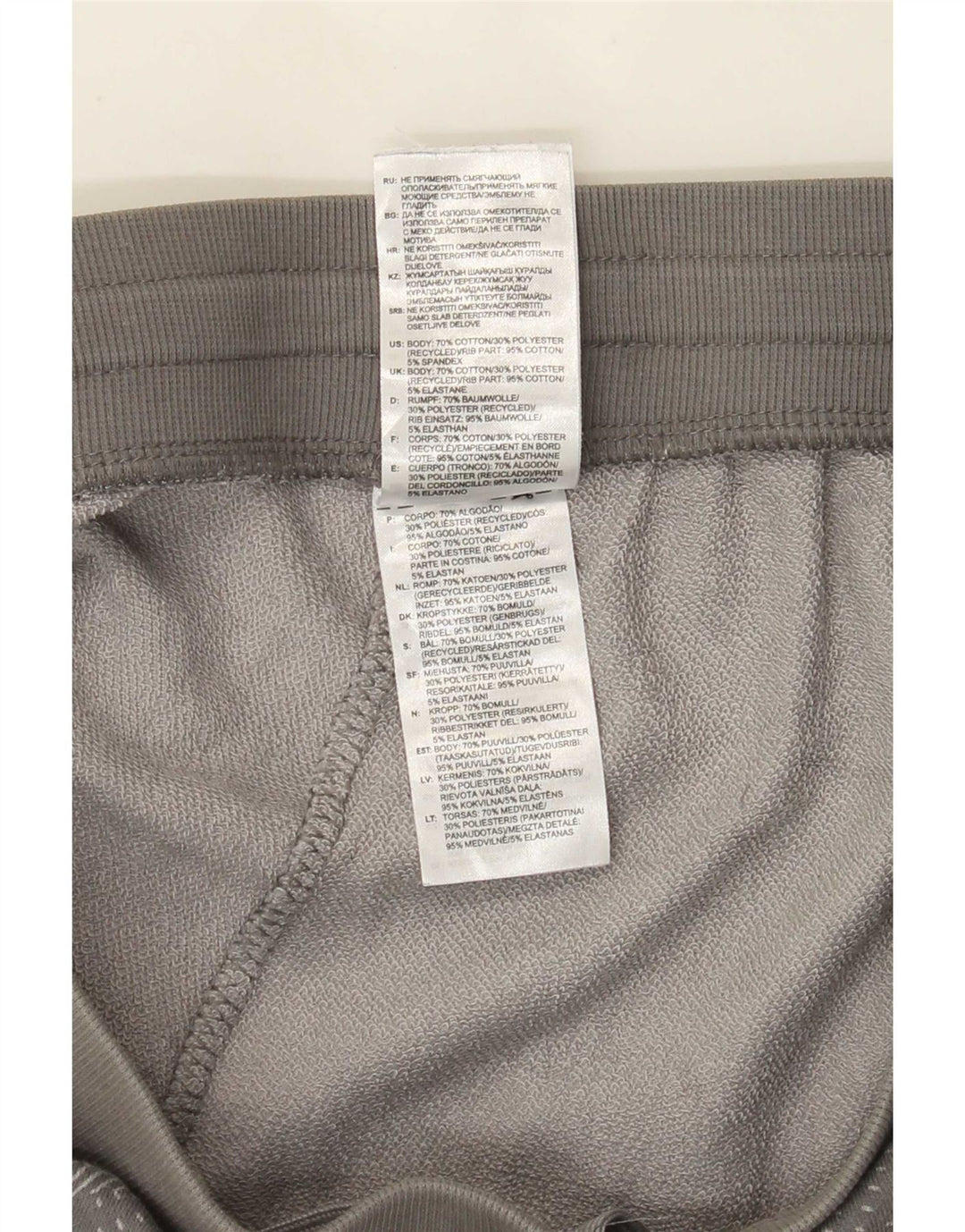 Pantalones cortos deportivos Adidas para hombre de algodón geométrico gris medio