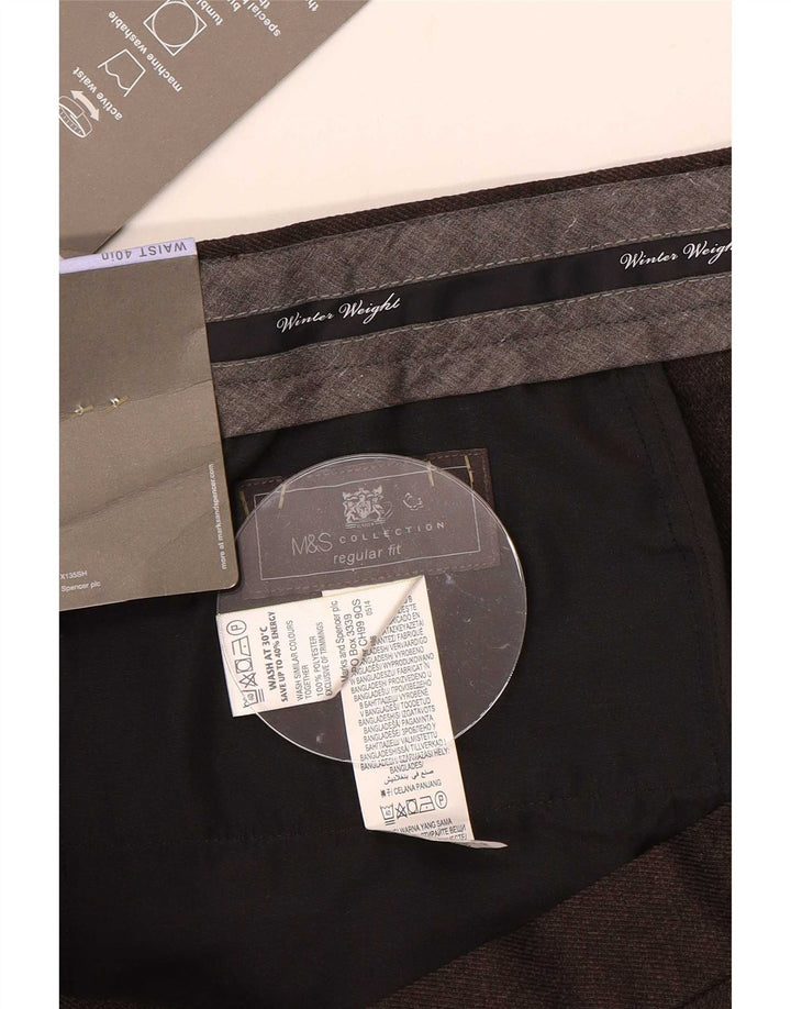 Marks & Spencer Pantalón de traje de corte regular para hombre W40 L31 Poliéster marrón