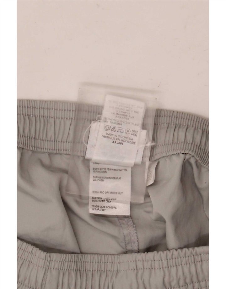 Adidas Pantalones cortos deportivos para mujer UK 12 Poliéster gris medio