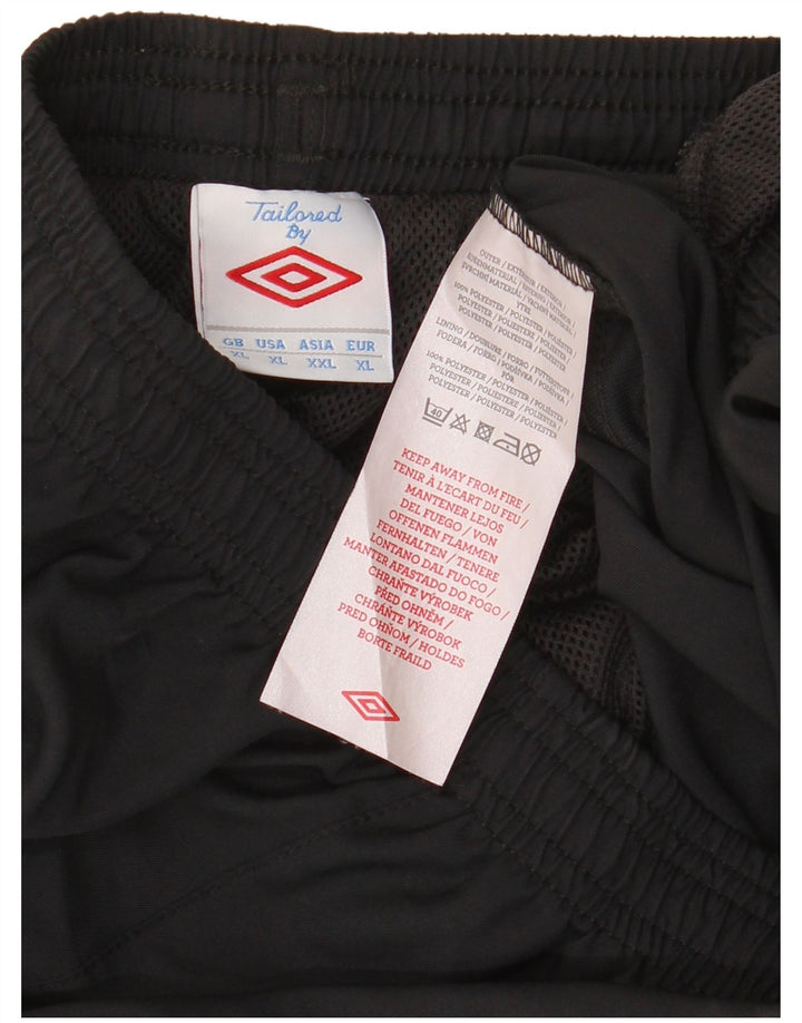 Pantalones cortos deportivos Umbro Hombre XL Poliéster negro