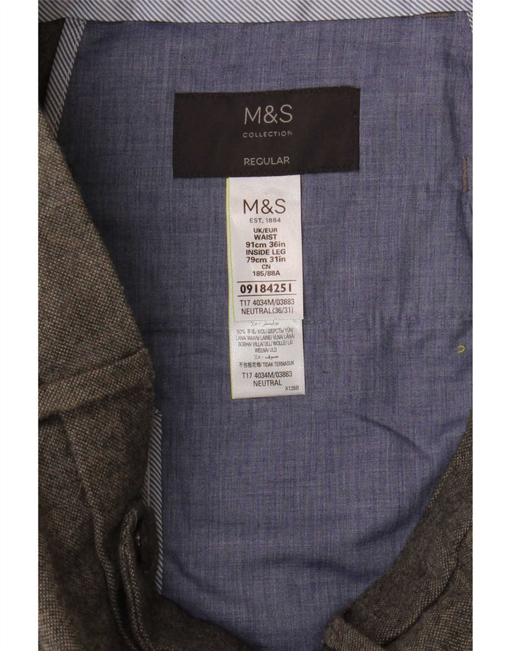 Marks & Spencer Pantalón de traje regular recto para hombre W36 L31 Poliéster gris
