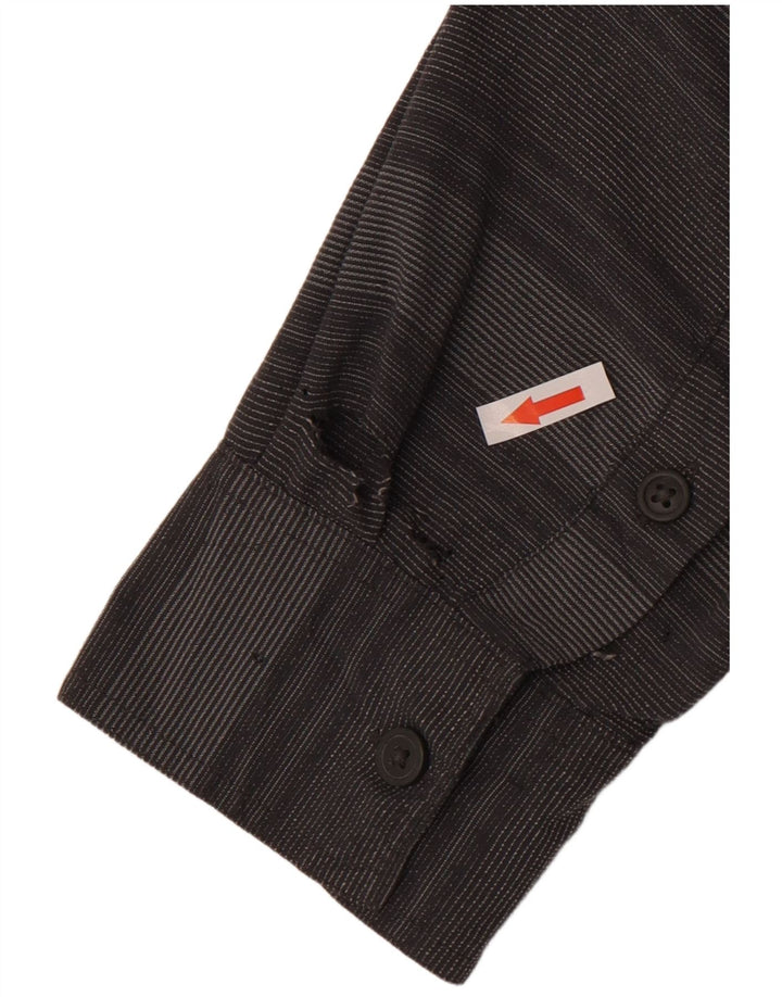 Columbia Camisa para hombre grande de nailon a rayas grises