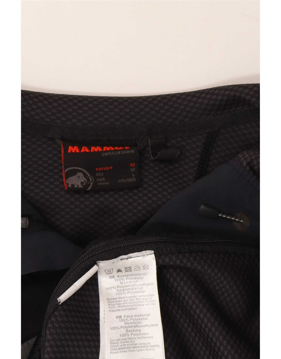 Chaqueta cortavientos con capucha Mammut para mujer UK 44 Mediano Poliéster negro