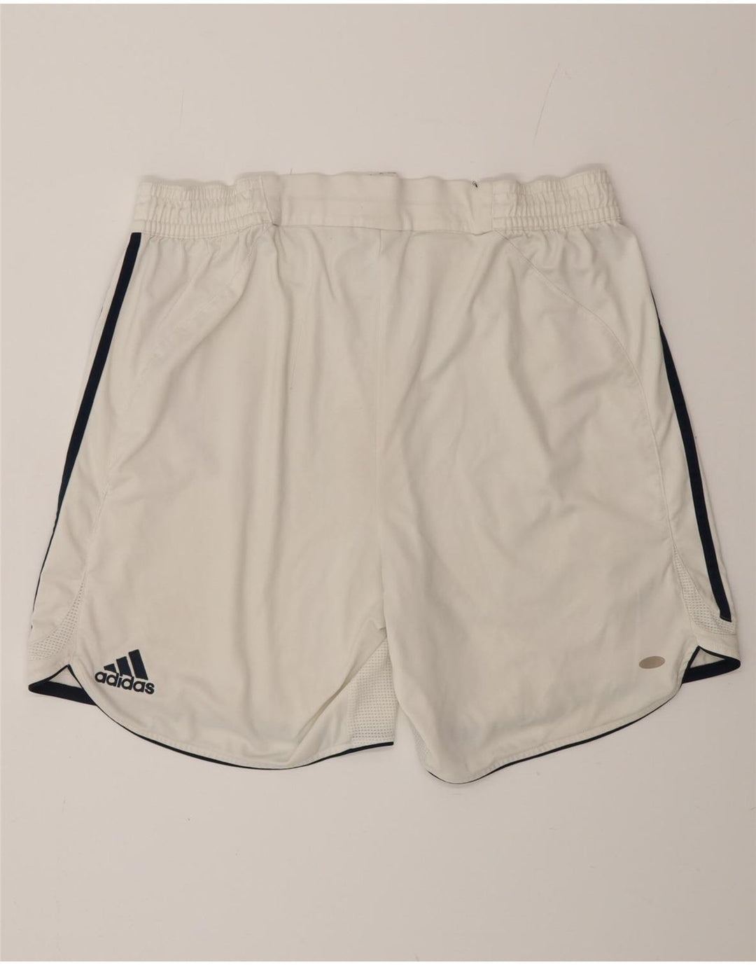 ADIDAS FC Bayern München - Pantalones cortos deportivos para hombre, talla 42, color blanco