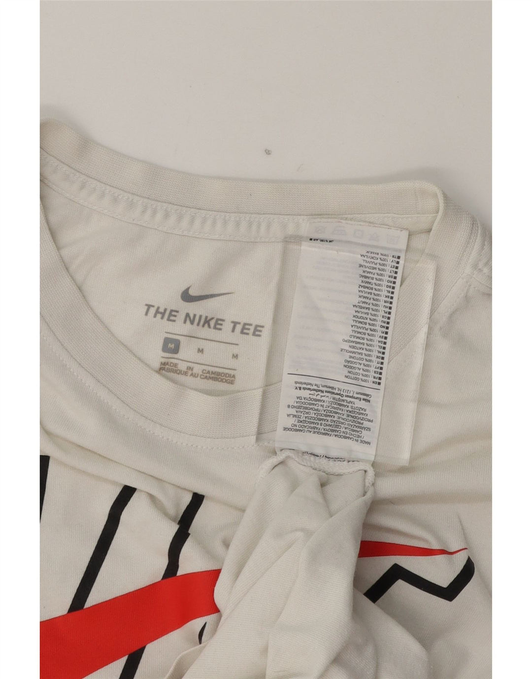 NIKE Mens Graphic T-Shirt Top Medium White Cotton Vintage Nike and Second-Hand Nike from Messina Hembry 