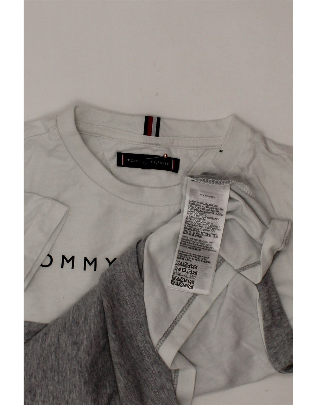 TOMMY HILFIGER Camiseta gráfica para niño 9-10 años Algodón color block gris