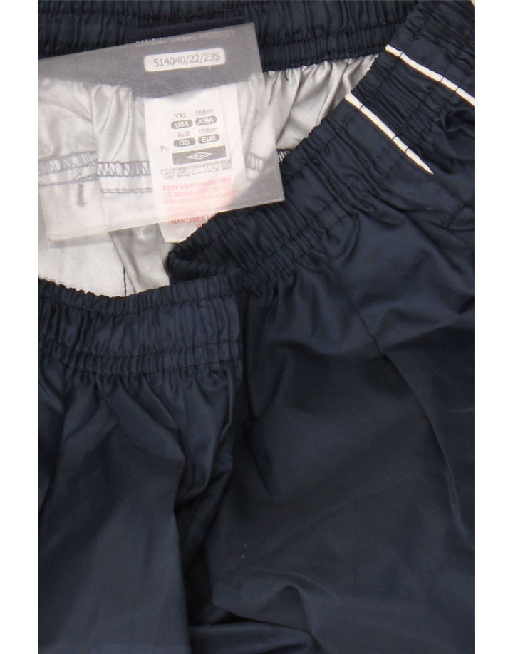 Umbro Pantalón Impermeable Niño Graphic 13-14 Años XL Azul Marino Poliéster