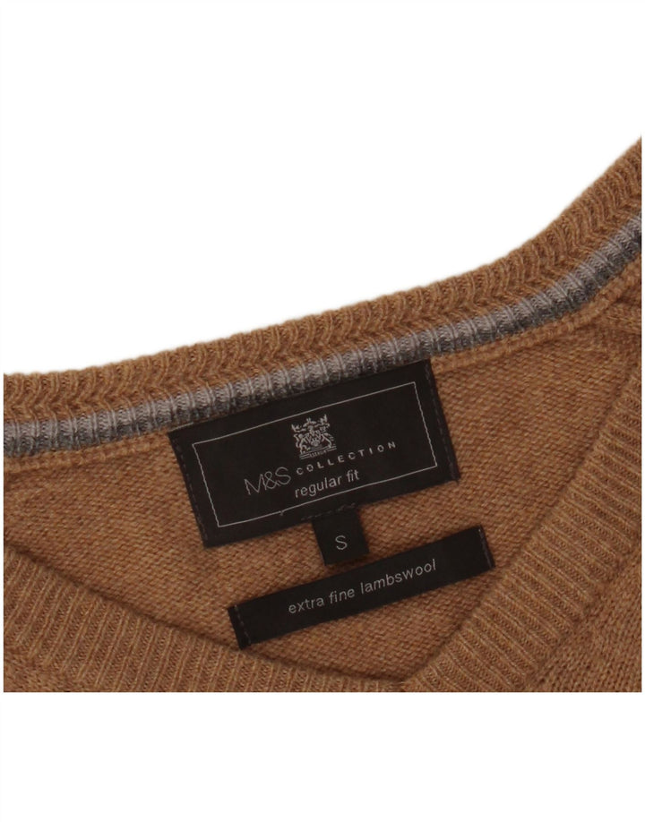MARKS & SPENCER Suéter tipo jersey con cuello en V y ajuste regular para hombre Marrón pequeño