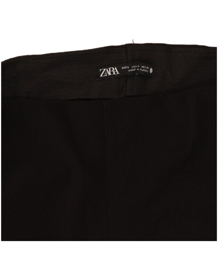 Zara Mujer Pantalón Casual Acampanado Pequeño W26 L30 Poliéster Negro