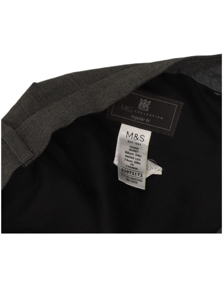 Marks & Spencer Pantalón de traje de corte regular para hombre W34 L29 Poliéster gris