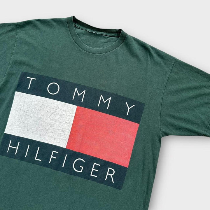 Camiseta vintage de Tommy Hilfiger - mediana