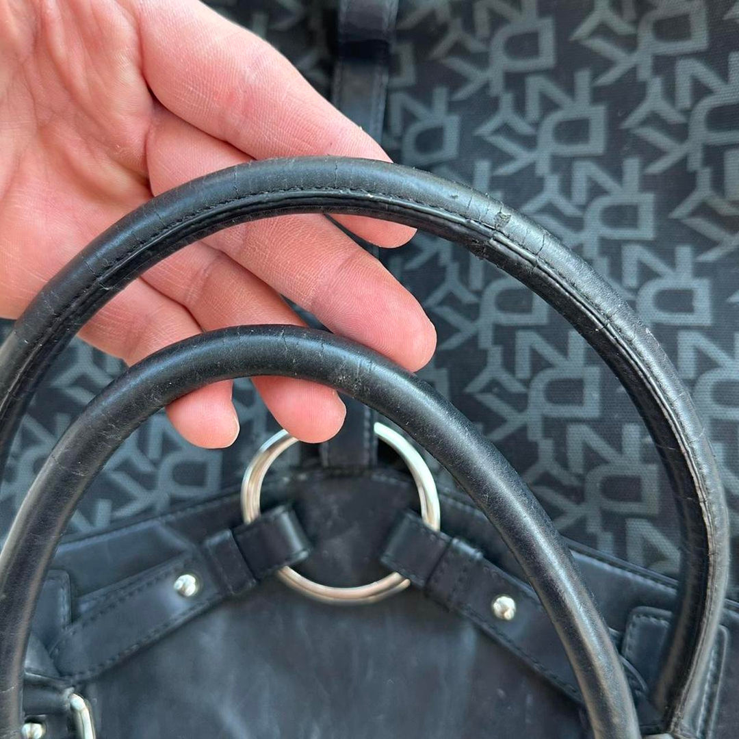 Y2K Bolso DKNY de principios de 2000