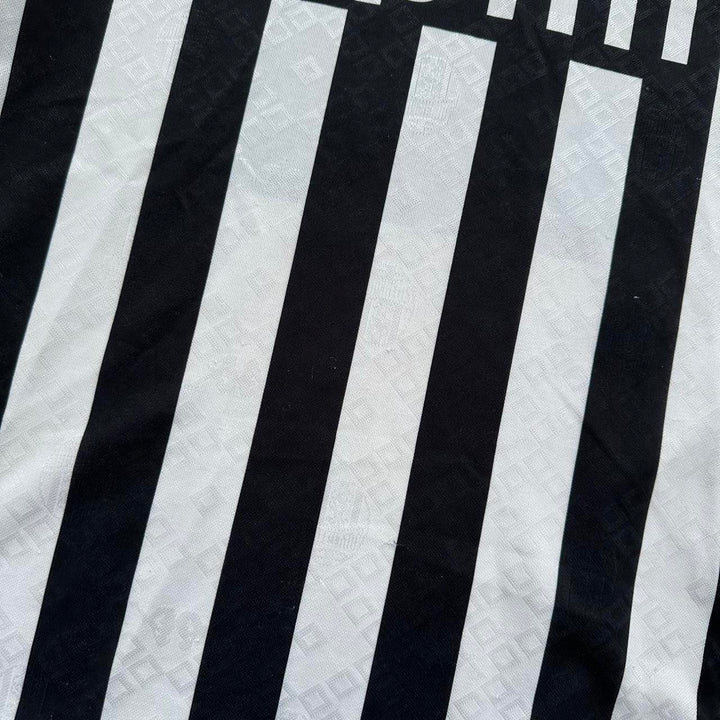 Camiseta de fútbol vintage de la Juventus - XL