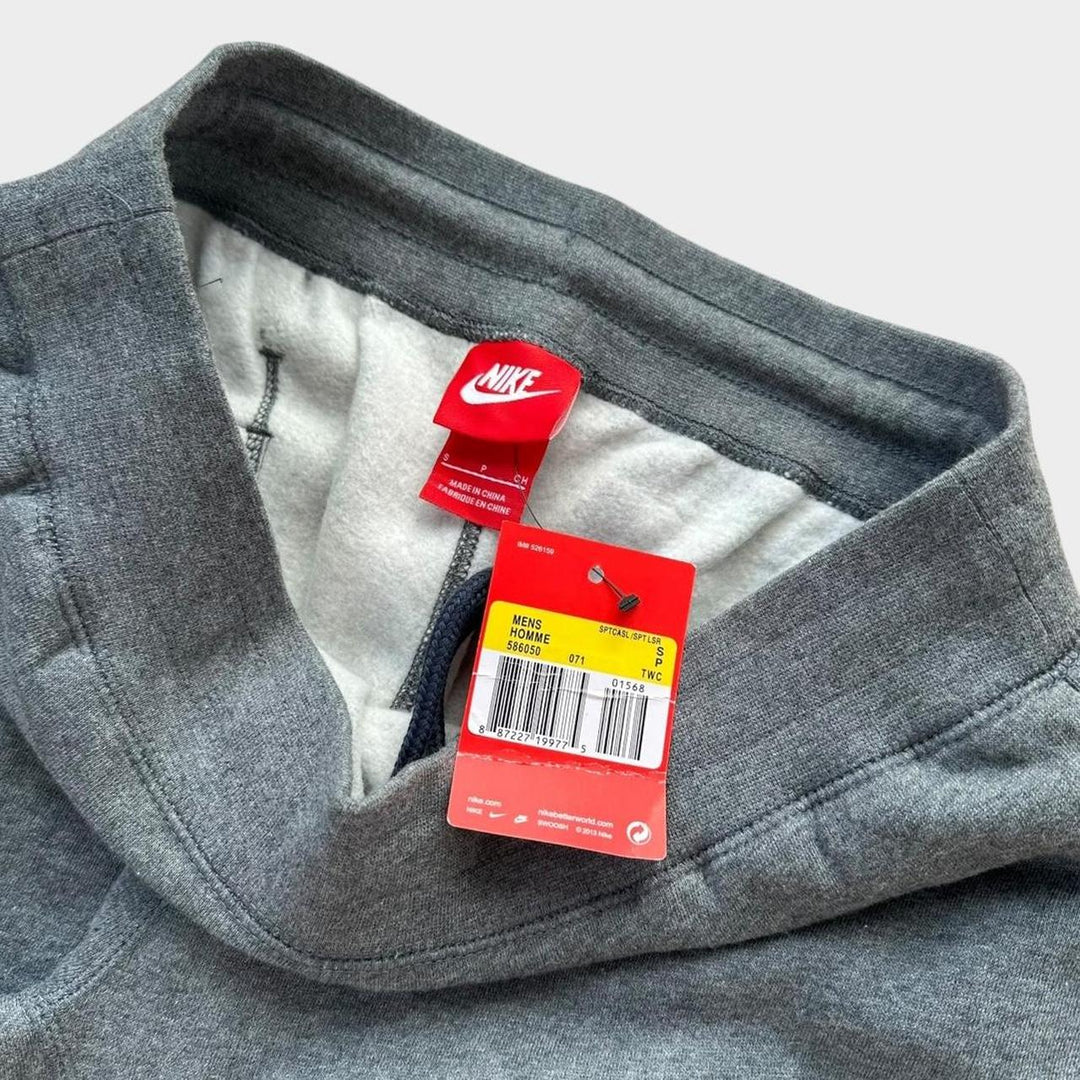 Joggers grises de Nike - talla pequeña