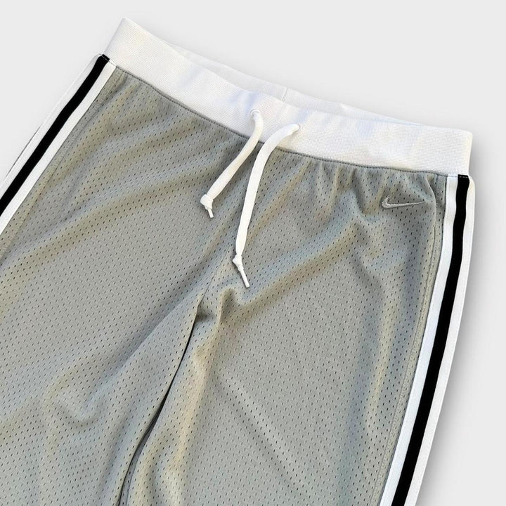Pantalones deportivos Nike holgados Y2K - medianos para mujer (elásticos con cordón)