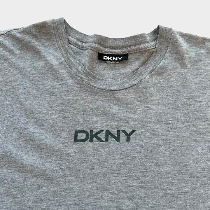 Camiseta con letras DKNY - XL