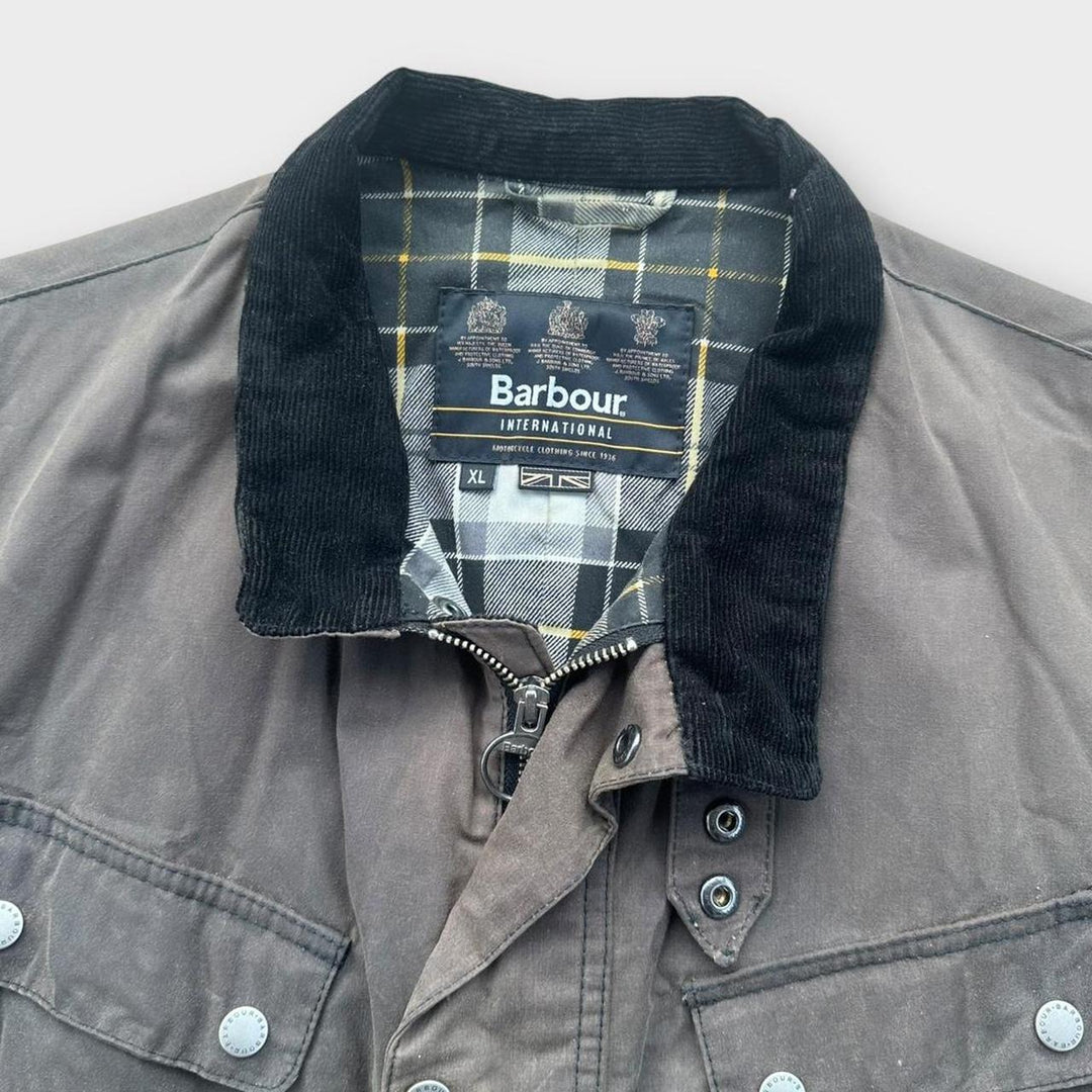 Chaqueta encerada internacional Barbour - XL