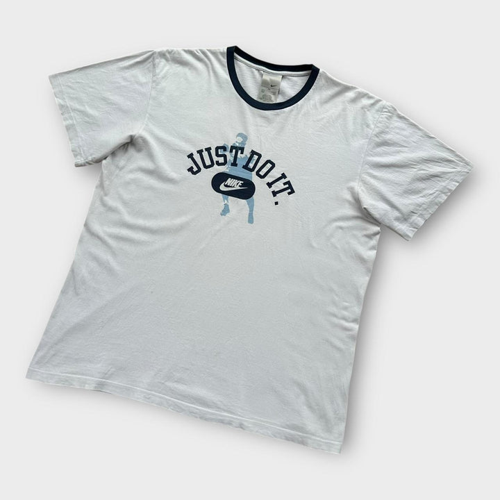 Camiseta con gráfico Nike - XL