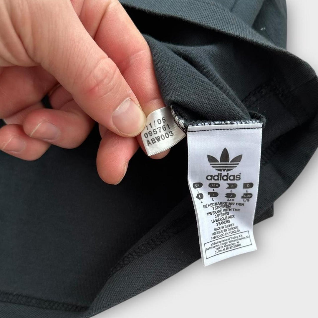 Camiseta adidas Chile 62 deletreada - grande