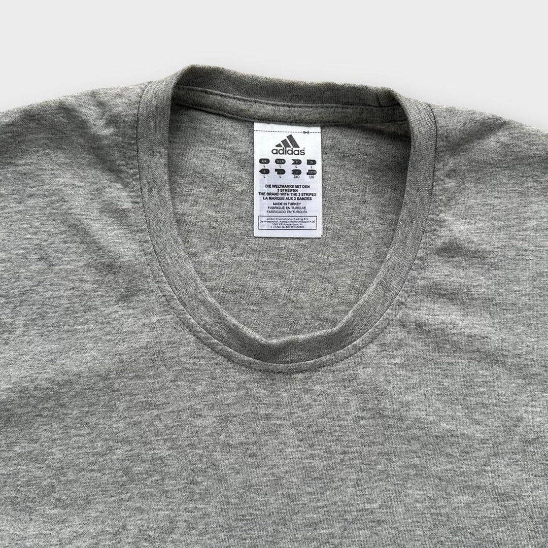 Camiseta gráfica Adidas - grande