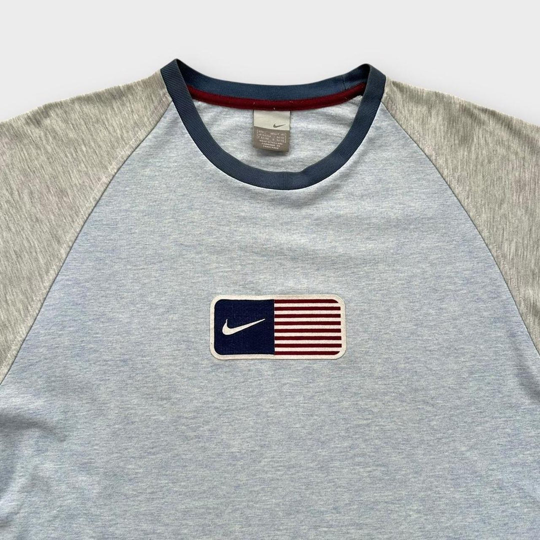 Camiseta con bandera Y2K Nike USA - grande (se adapta como una XL)