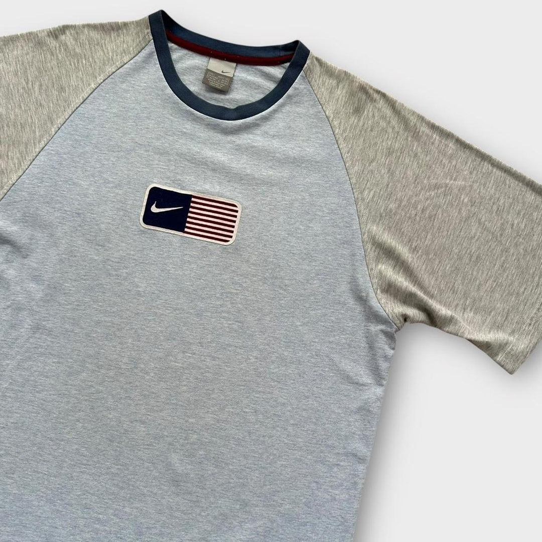 Camiseta con bandera Y2K Nike USA - grande (se adapta como una XL)