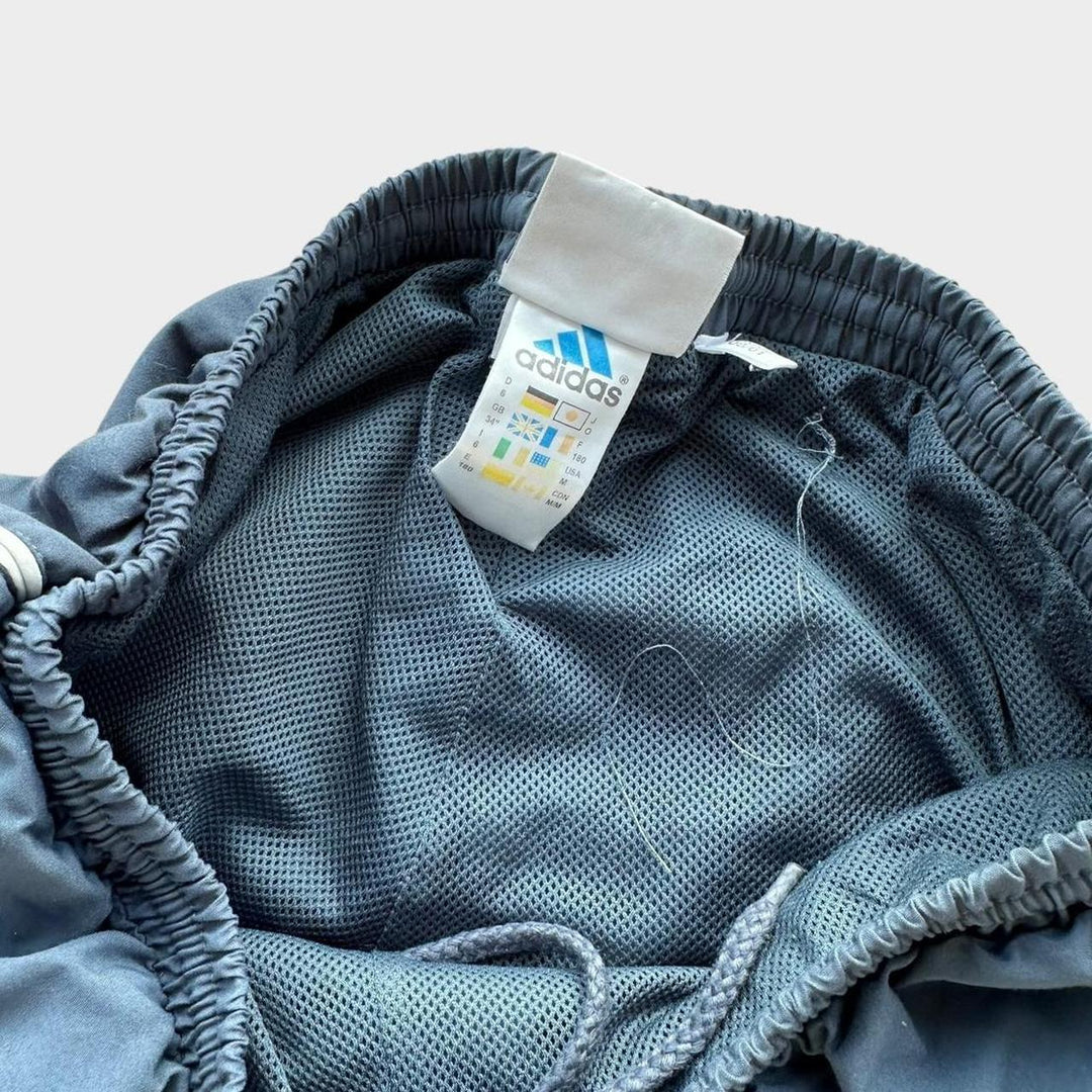 Pantalones deportivos Adidas - medianos