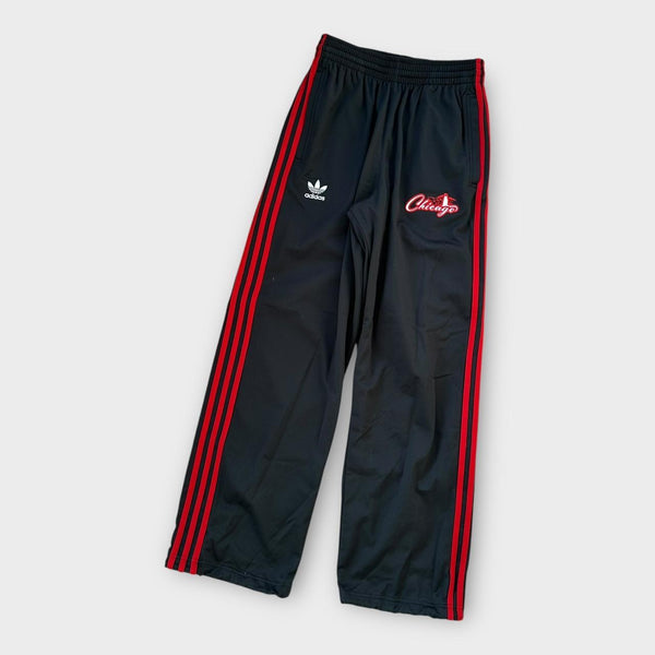 Joggers Adidas holgados - pequeños (elásticos con cordón)