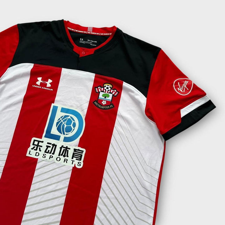 Camiseta de fútbol del Southampton - XXL