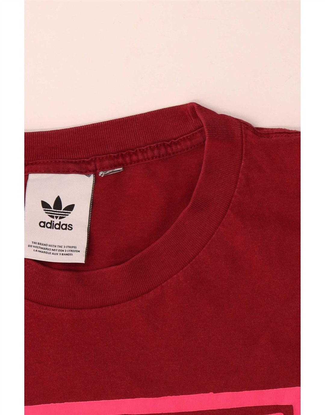 Adidas - Camiseta gráfica de tres rayas para hombre, talla grande, color rojo