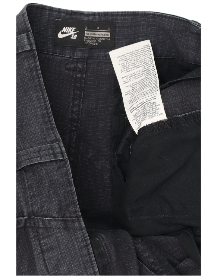 Pantalones cortos tipo cargo Nike para hombre medianos W32 de algodón a cuadros grises