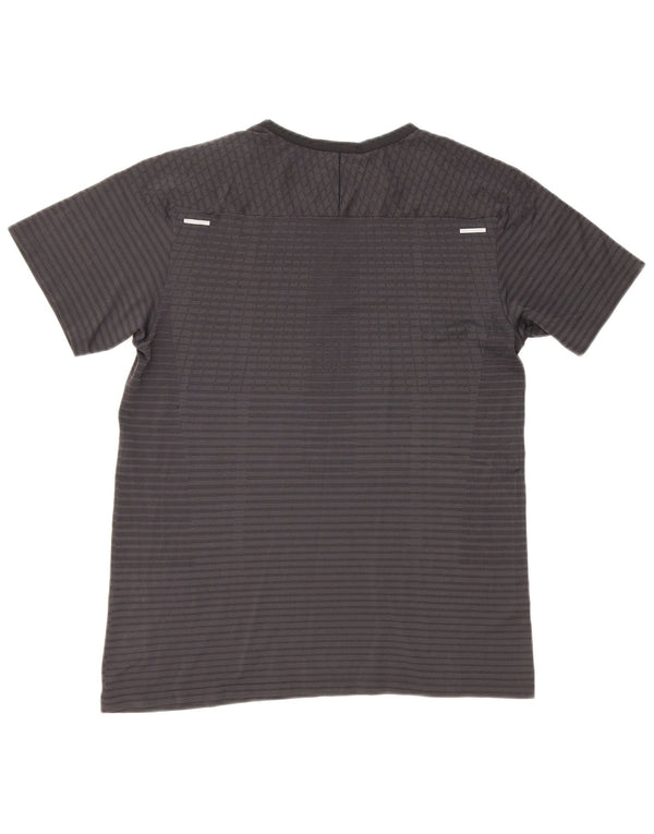 Camiseta Nike Dri Fit para hombre con rayas verticales en gris medio