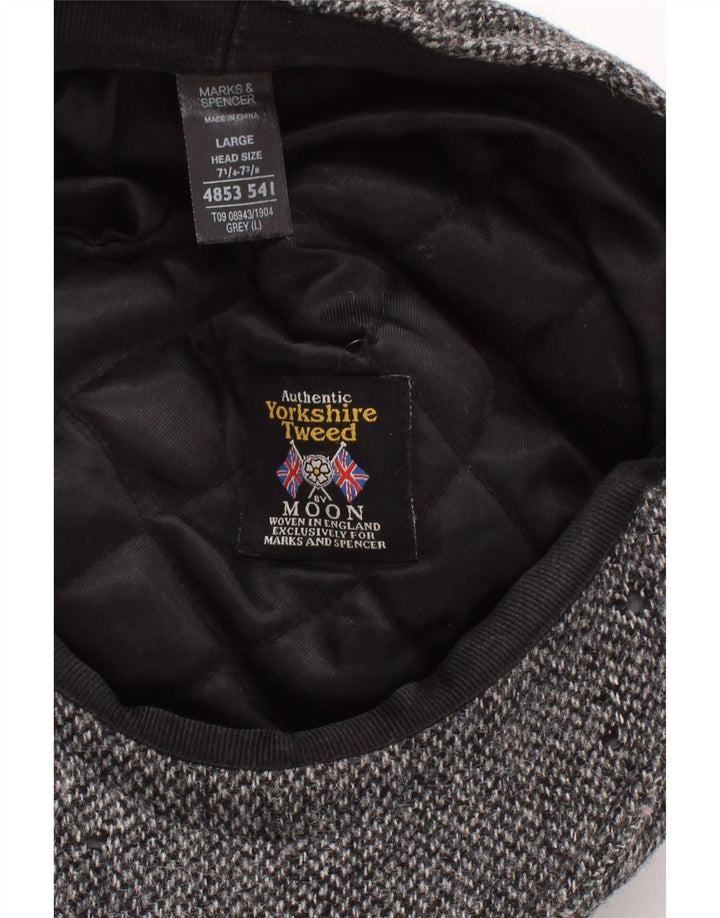 Gorra plana Marks & Spencer para hombre, talla grande, gris, lana en espiga, clásica
