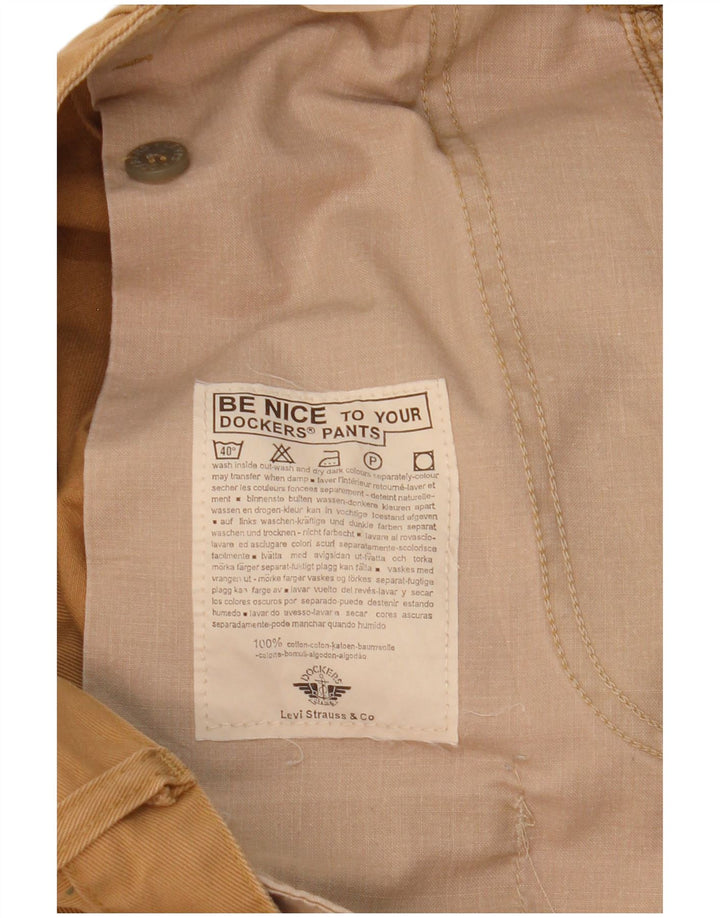 Dockers Pantalón chino con pinzas para hombre W32 L31 Marrón