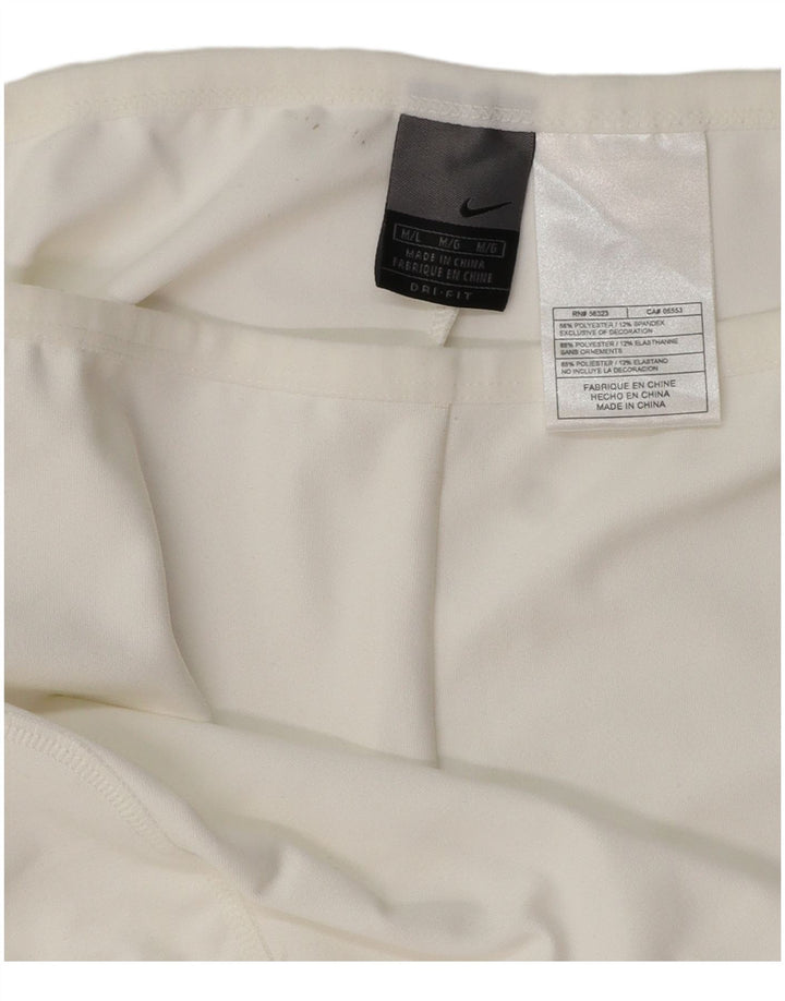 NIKE - Pantalones cortos deportivos Dri Fit para mujer, talla 40, poliéster blanco mediano
