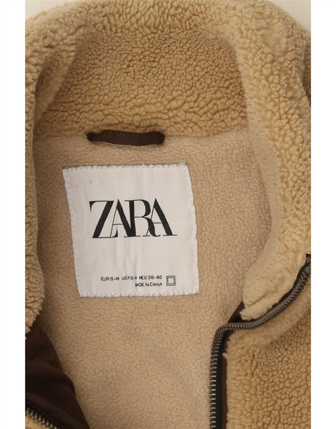Zara Hombre Chaqueta Polar ES 38 Medio Beige Poliéster