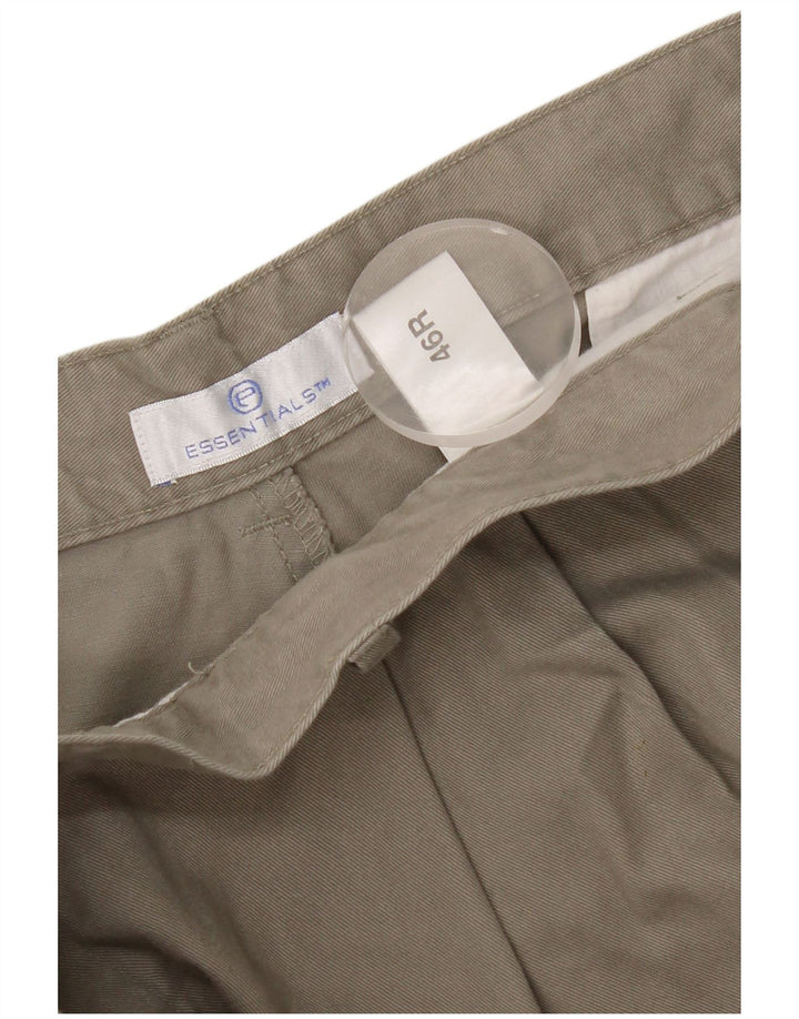 Pantalón chino con pinzas Essentials para hombre W46 L30 Algodón gris
