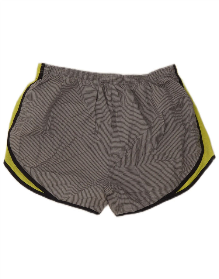 Pantalones cortos deportivos Nike Dri Fit para hombre gris medio color block