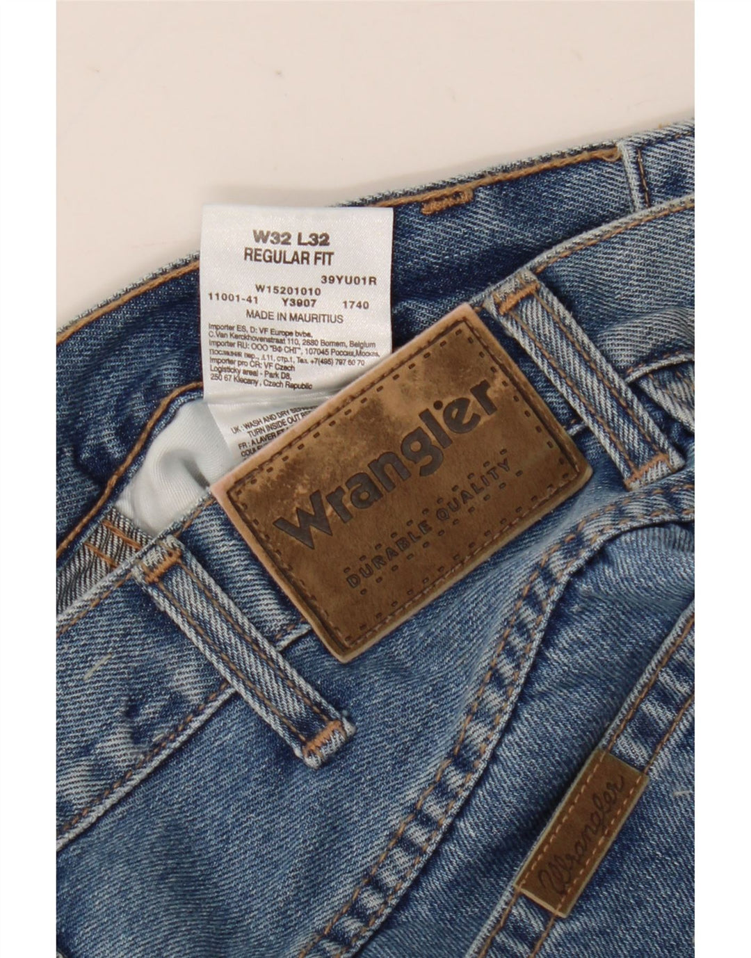 Wrangler Vaqueros rectos de corte regular para hombre W32 L32 Algodón azul