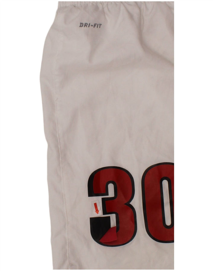 NIKE Pantalones cortos deportivos Dri Fit Graphic para niños 12-13 años Grande Poliéster blanco