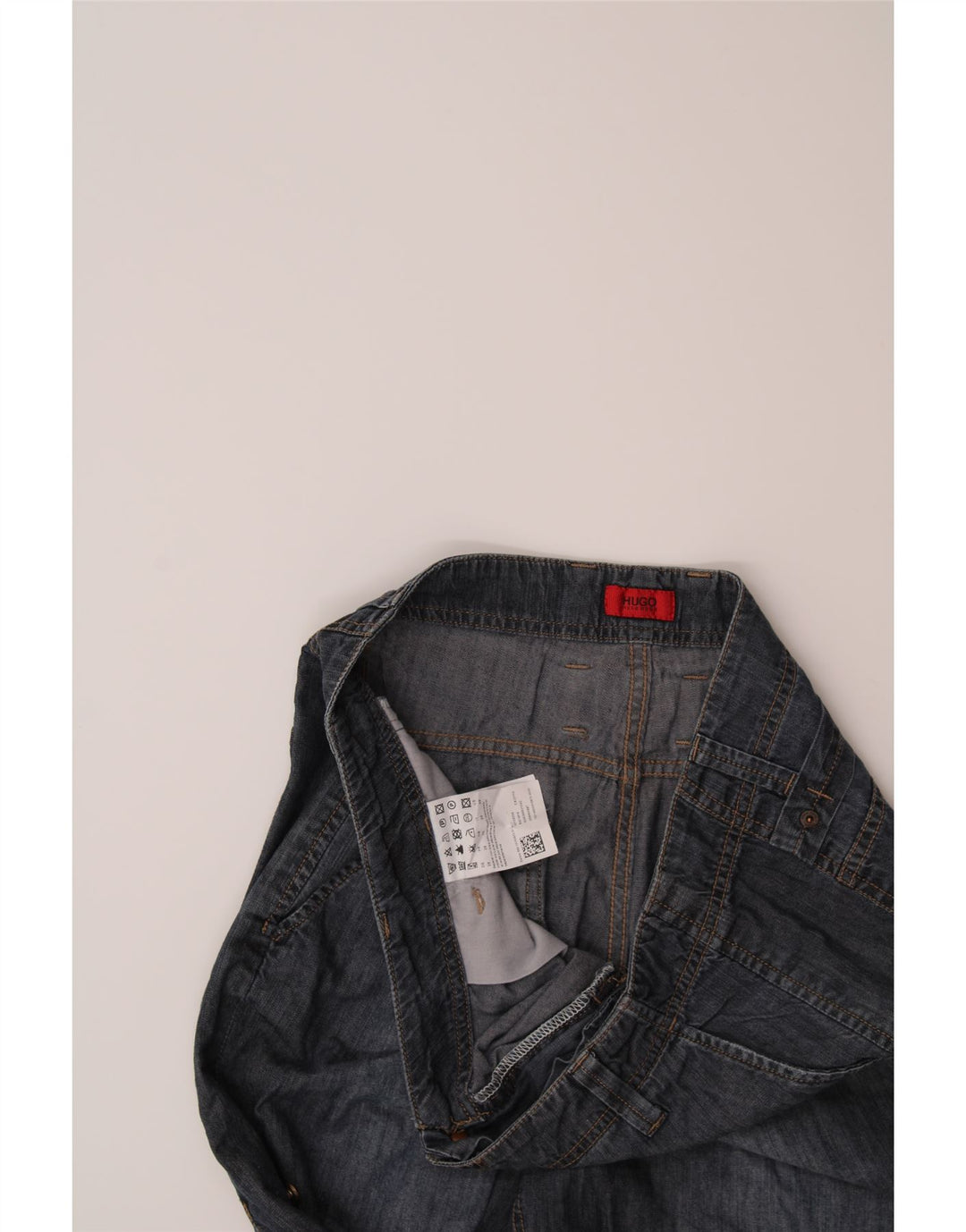 HUGO BOSS Mens Denim Shorts W29 Small Navy Blue Cotton Vintage Hugo Boss and Second-Hand Hugo Boss from Messina Hembry 