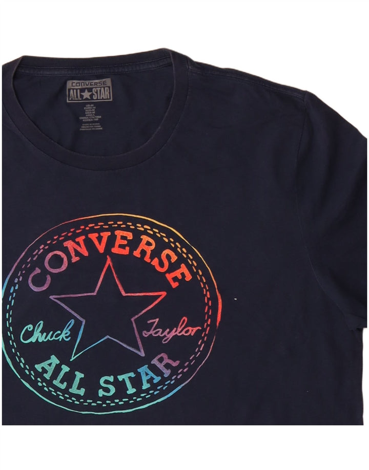 CONVERSE Camiseta estampada Chuck Taylor para hombre Top de algodón azul marino mediano