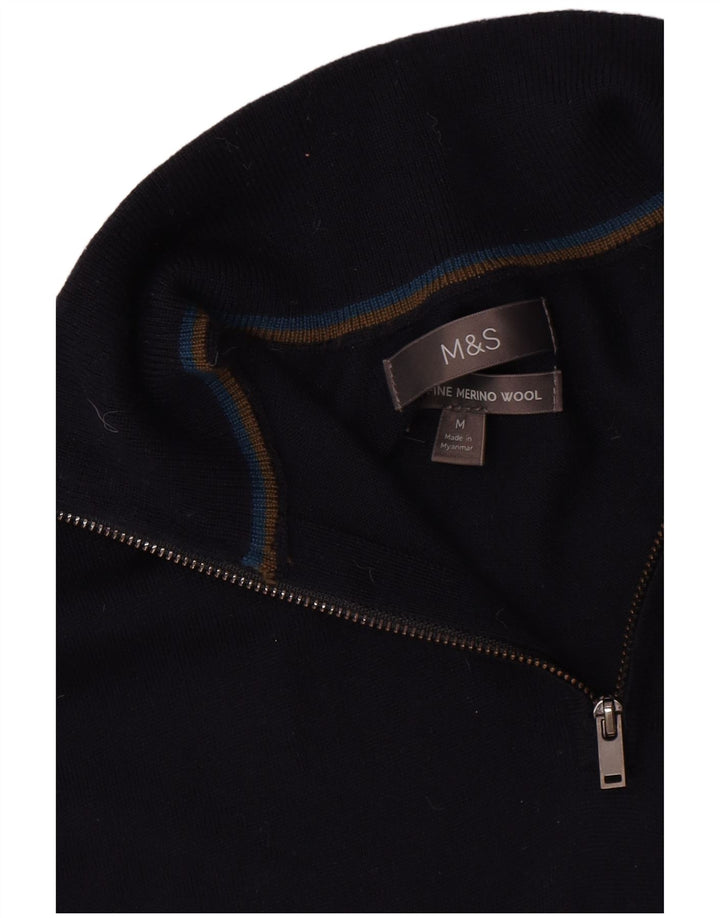 Marks & Spencer Suéter tipo jersey con cuello y cremallera para hombre de lana merino azul marino mediano