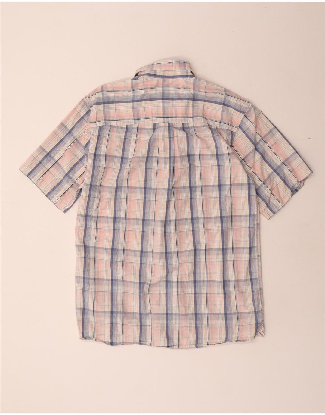 IZOD Camisa de manga corta para hombre de algodón a cuadros rosa pequeño