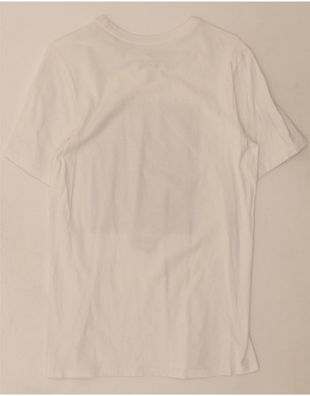 NIKE Mens Athletic Cut Graphic T-Shirt Top Small White Vintage Nike and Second-Hand Nike from Messina Hembry 