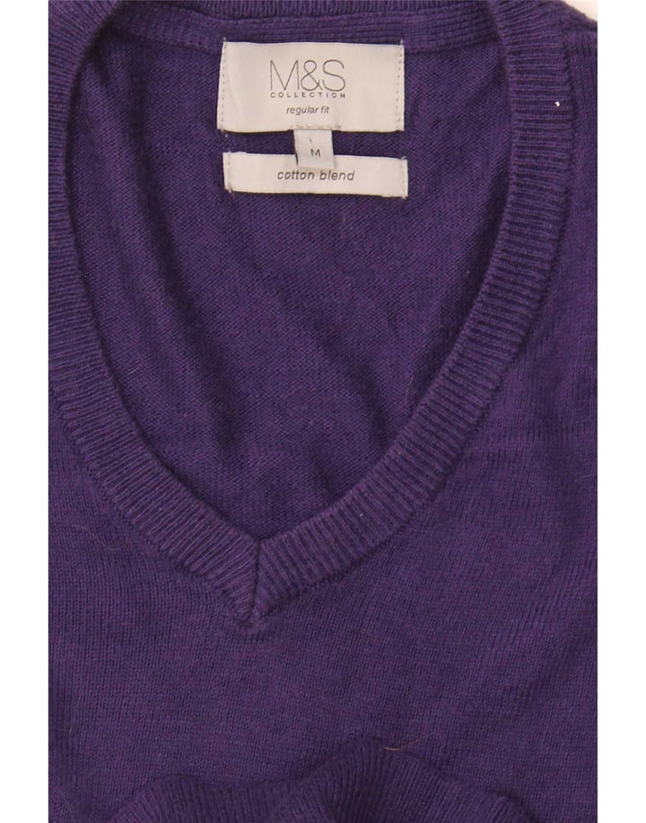 Marks & Spencer Jersey de corte regular con cuello en V para hombre de algodón morado medio