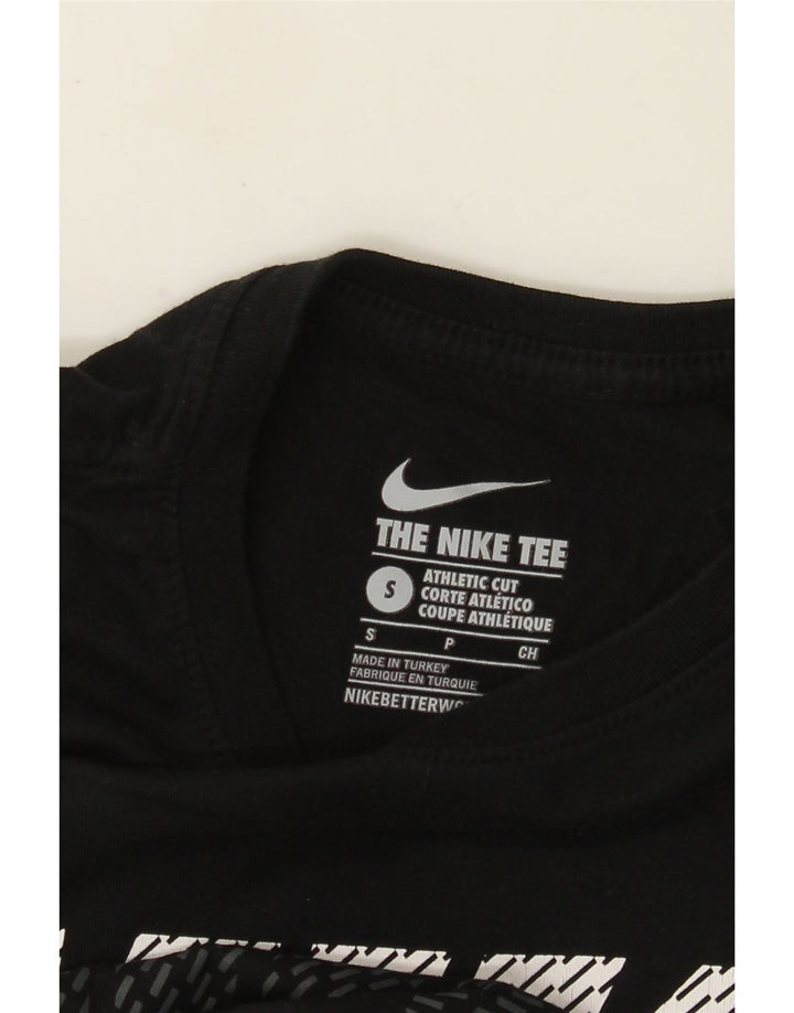 Nike Camiseta gráfica de corte atlético para hombre, talla pequeña, color negro