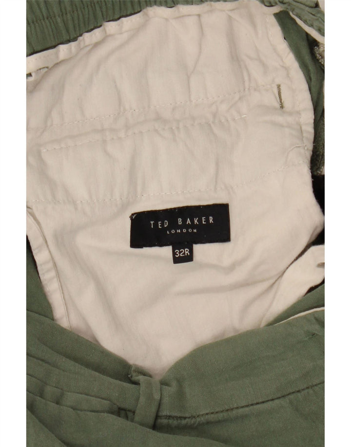 Pantalones cortos chinos para hombre de Ted Baker W32 Modal verde medio