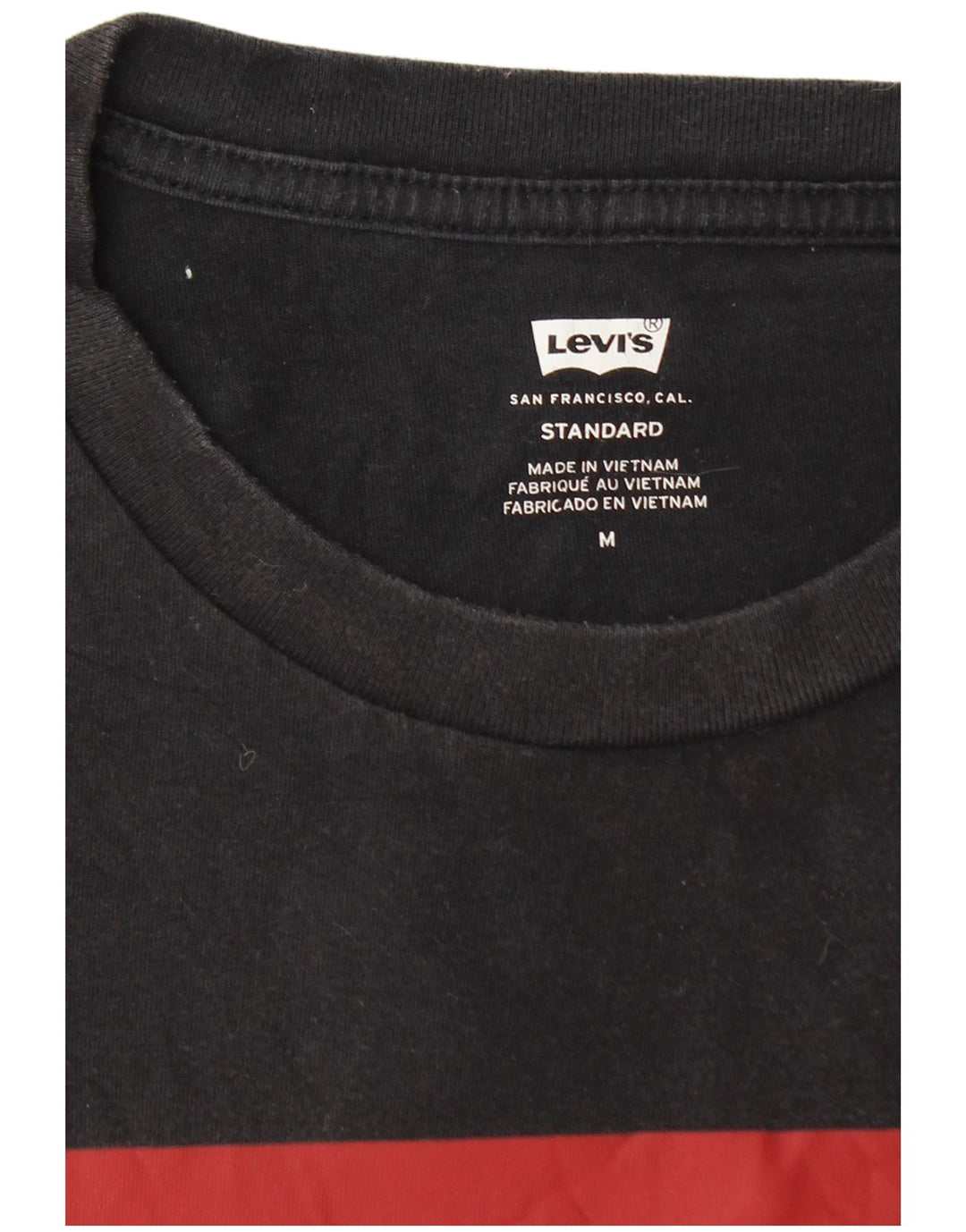 Levi's - Camiseta con gráfico estándar para mujer, talla 40, talla M, color negro